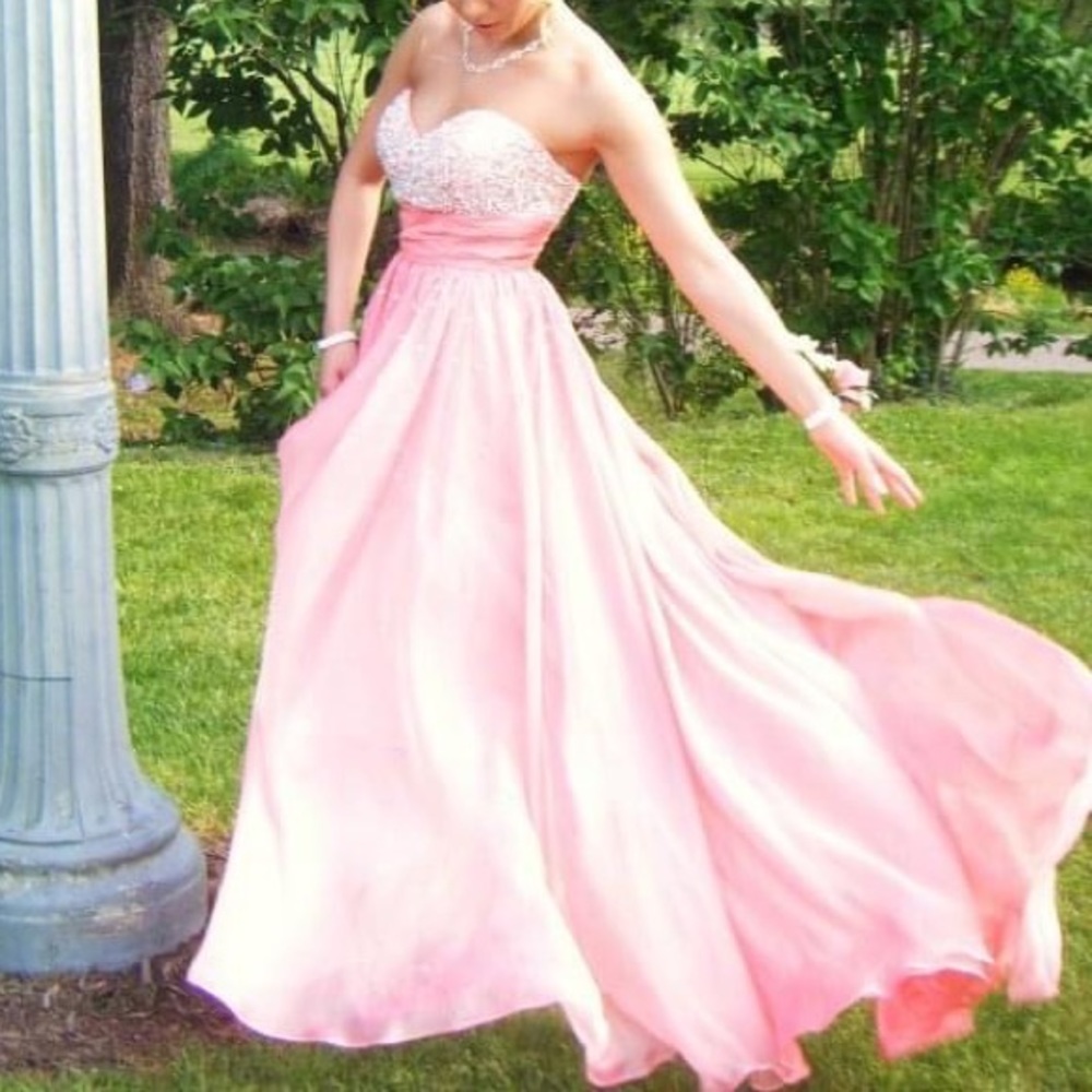 Mori Lee prom dress- worn once - Picture 5 of 7